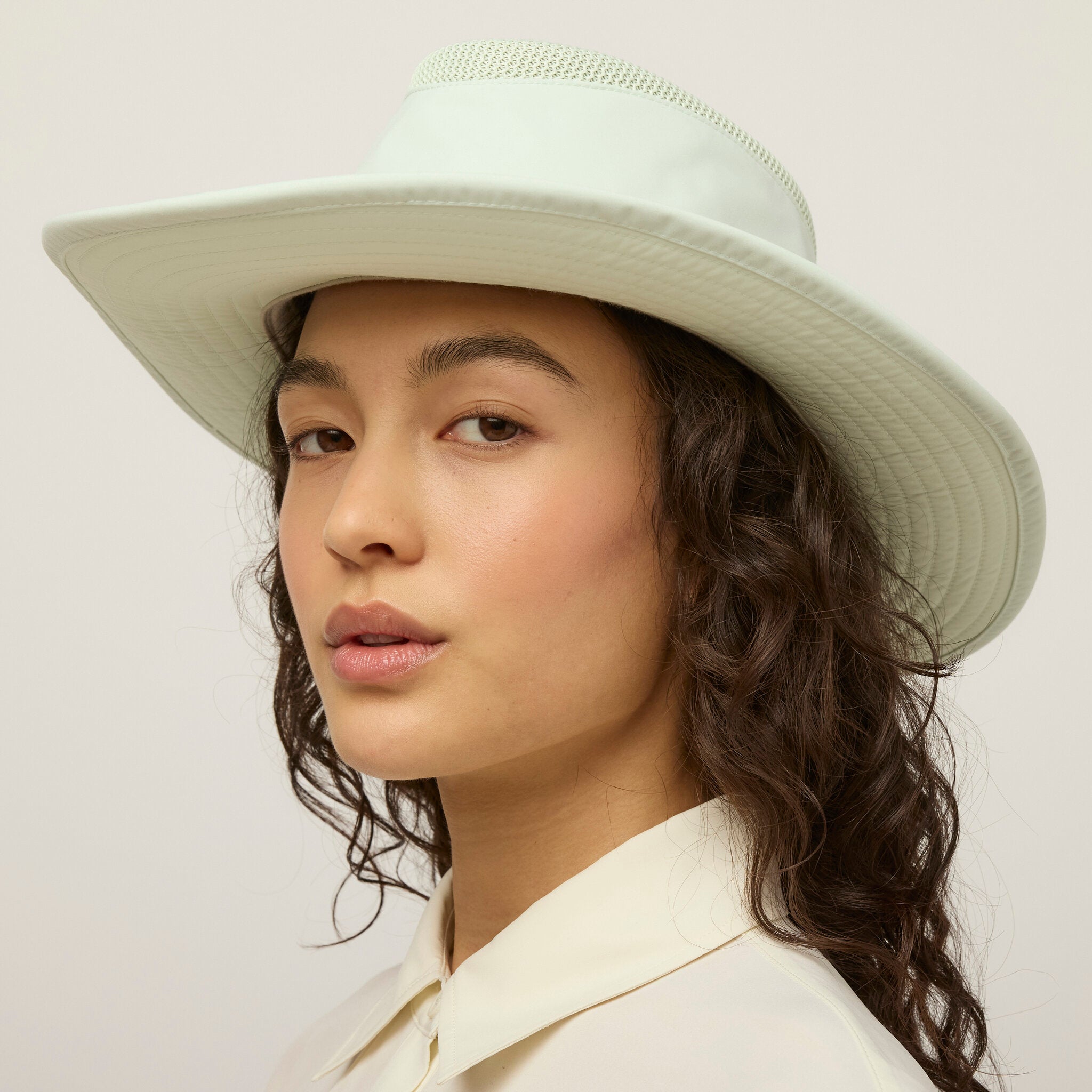 LTM6 Airflo Sun Hat – Tilley USA display picture 3