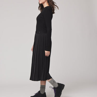 #colour_black