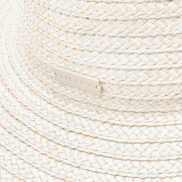 #colour_white