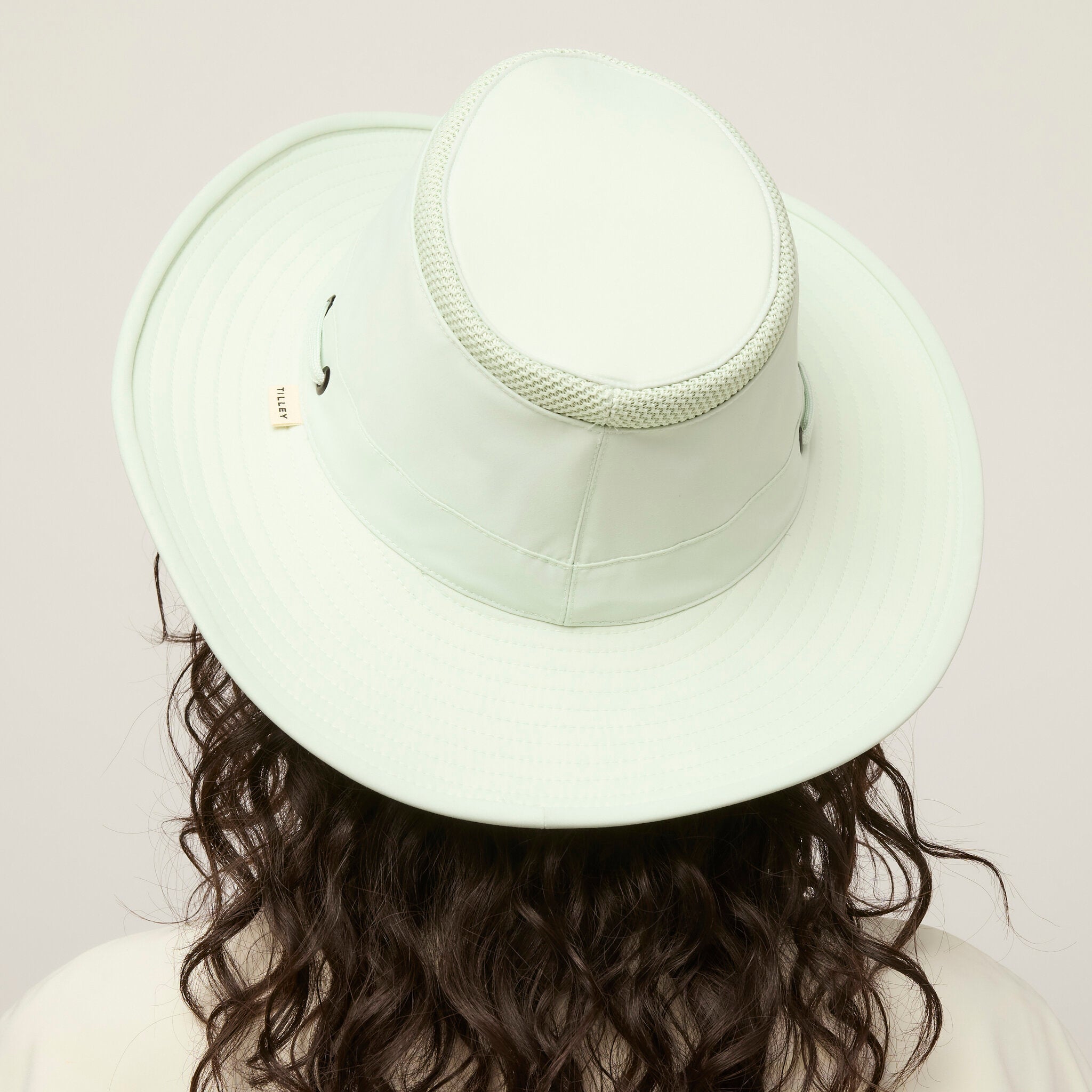 Tilley LTM6 Sun Hat 7 1/8 M Tilley Endurables LTM6 Airflo Sun Hat | Lightweight  main image 2