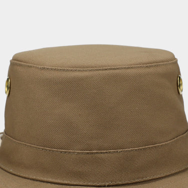 #colour_dark-khaki