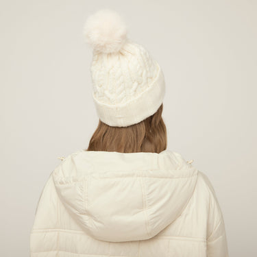 #colour_off-white