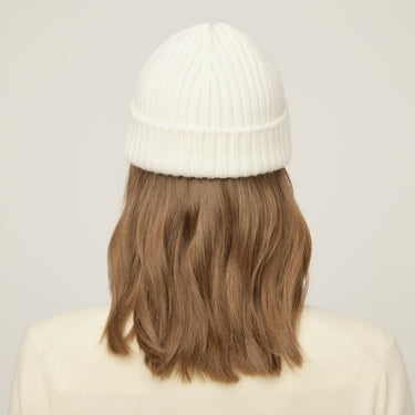 #colour_off-white
