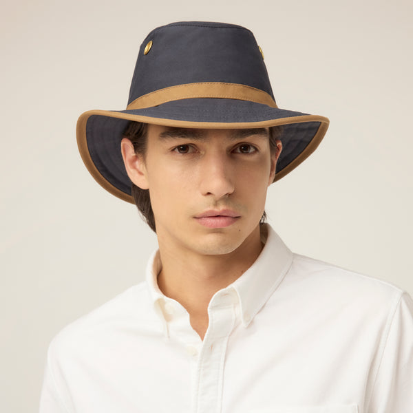 TWC7 Outback Waxed Adventure Hat – Tilley USA