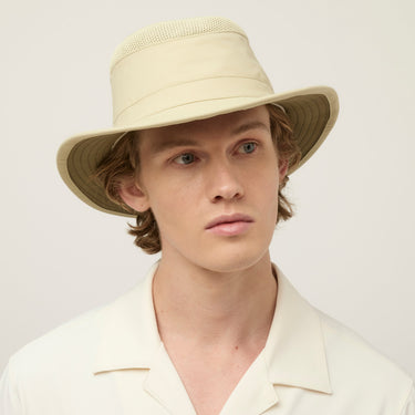#colour_khaki-olive