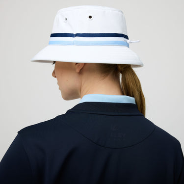 #colour_white-navy-blue