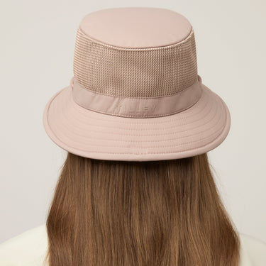#colour_soft-mauve