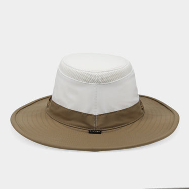 #colour_white-dark-tan