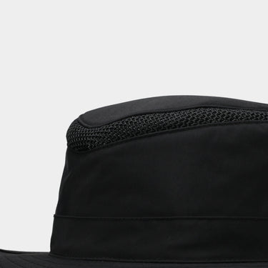 #colour_black