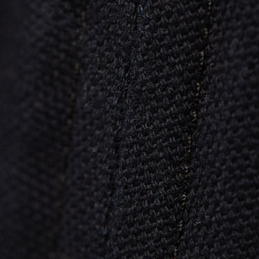 #colour_black