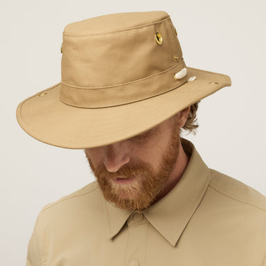 #colour_dark-khaki