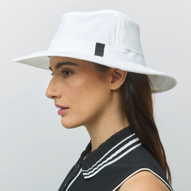 #colour_white