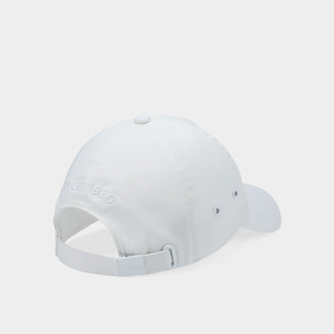 #colour_white
