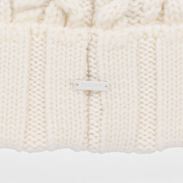 #colour_off-white