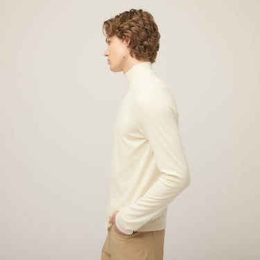 #colour_off-white