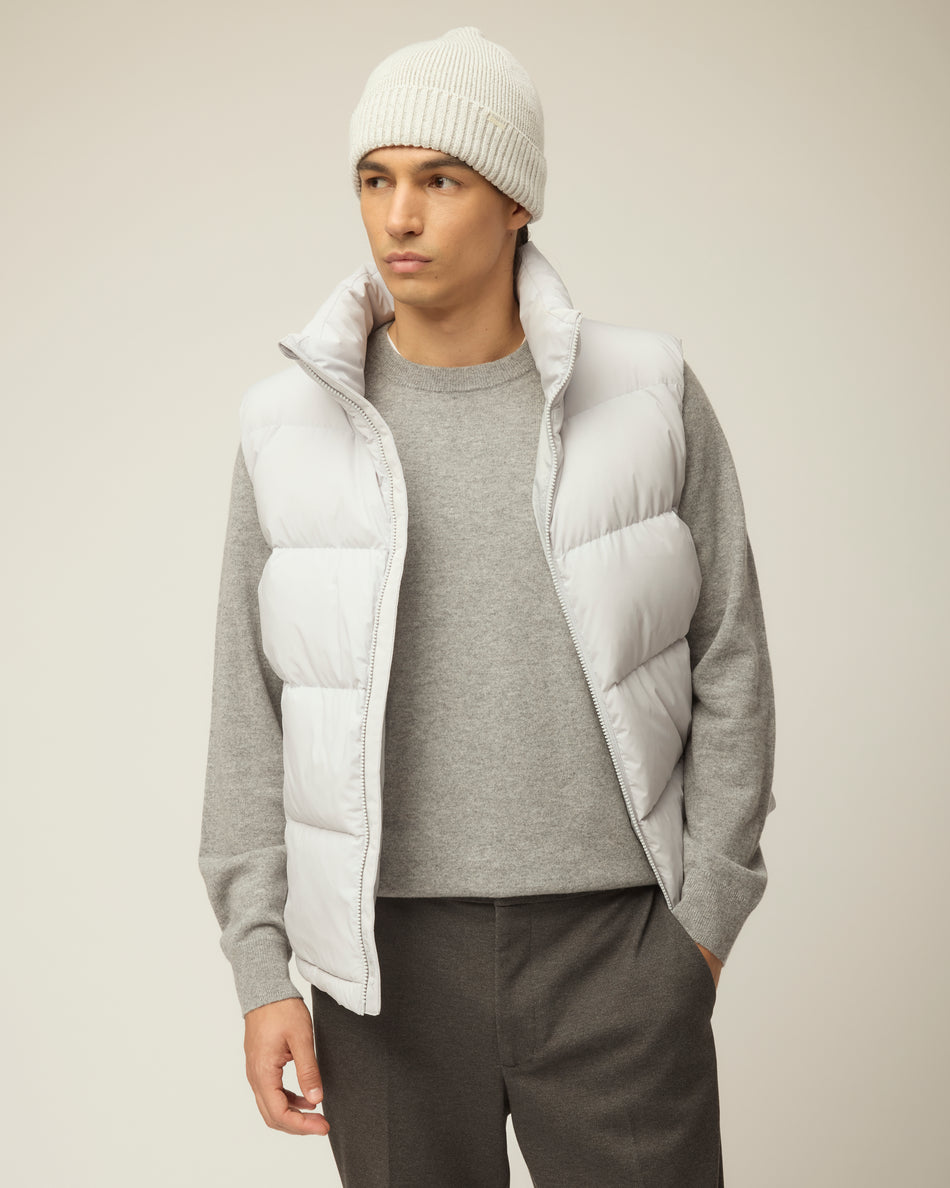 Model wearing the women's Thermashield Puffer Jacket