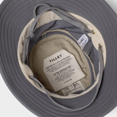 #colour_grey