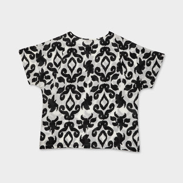 #colour_black-ikat