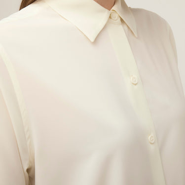 #colour_off-white