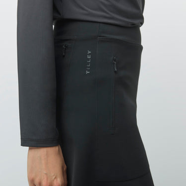 #colour_black