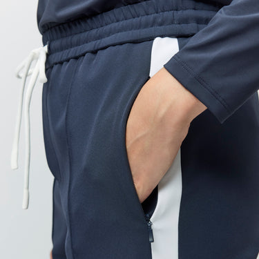 #colour_navy-white
