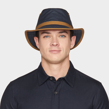 #colour_navy