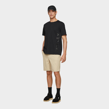 #colour_black