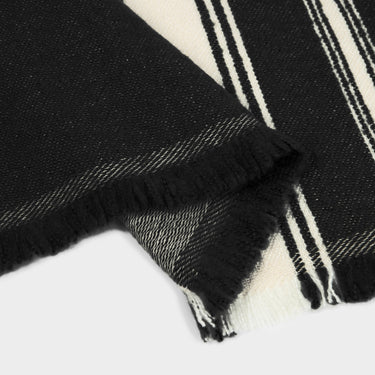 #colour_black