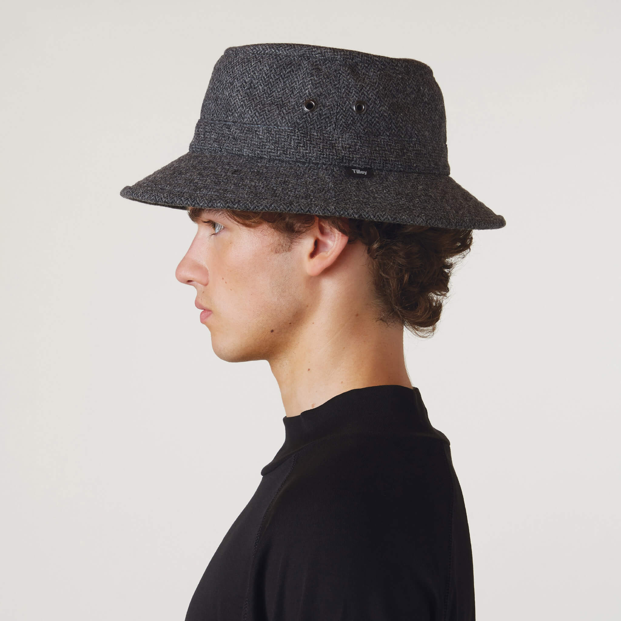 Tilley hat with ear flaps best sale