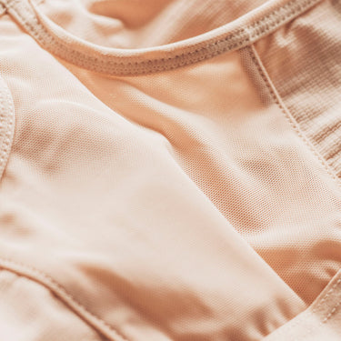 Tilley Women's Airflo Crop in Nude#colour_nude