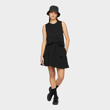 #colour_black